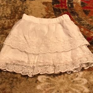 Carter’s 5T lace skirt